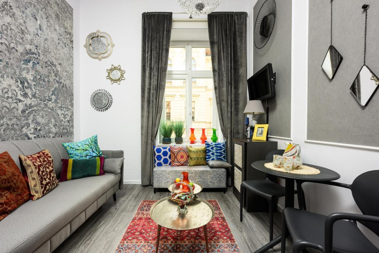 Native Apartments Studencka 25 Cracovia Exterior foto